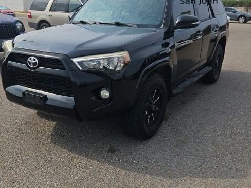 Used 2015 Toyota 4Runner Limited image 3