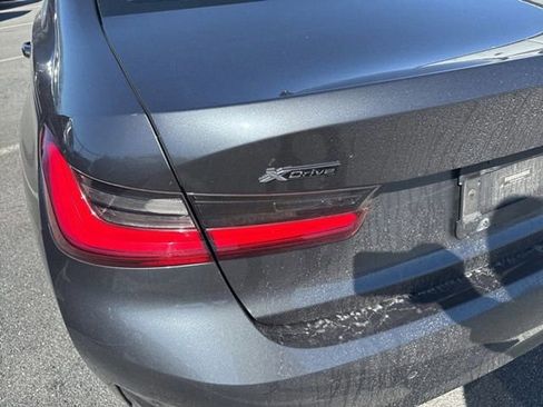 Used 2020 BMW 330i xDrive 330i xDrive w/ Driving Assistance Package image 9