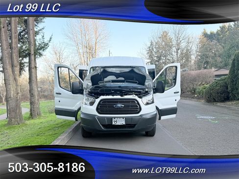 Used 2018 Ford Transit 150 XL image 28