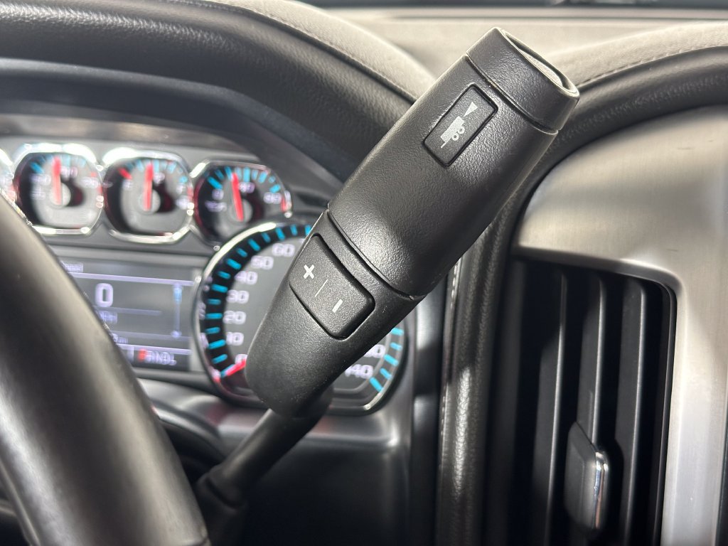 Used 2017 GMC Sierra 1500 SLE w/ SLE Value Package AWD/4WD image 18
