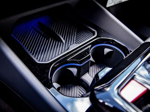 New 2026 BMW M5 w/ Carbon Package AWD/4WD image 20