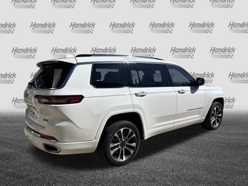 Used 2022 Jeep Grand Cherokee L Overland image 10