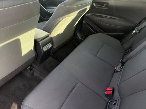 Used 2024 Toyota Corolla LE FWD image 10