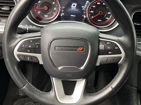 Used 2017 Dodge Charger SXT AWD/4WD image 13