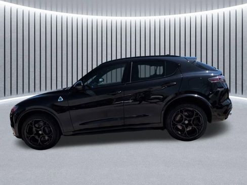 Used 2024 Alfa Romeo Stelvio Quadrifoglio AWD/4WD image 11
