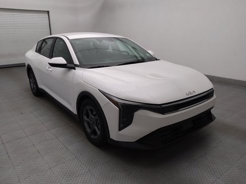 Used 2025 Kia K4 FWD image 13