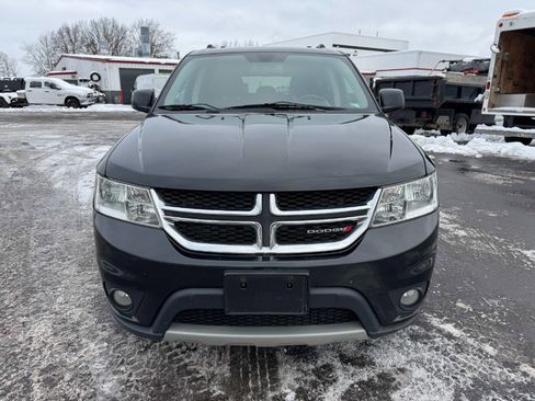 Used 2013 Dodge Journey SXT w/ Safe & Sound Group image 8