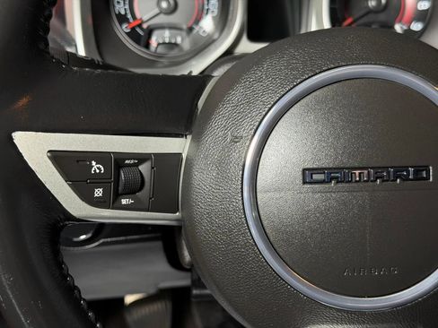 Used 2011 Chevrolet Camaro SS RWD image 27
