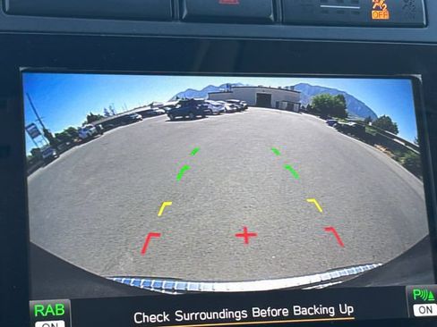 Used 2022 Subaru Ascent Premium w/ Convenience Package AWD/4WD image 13