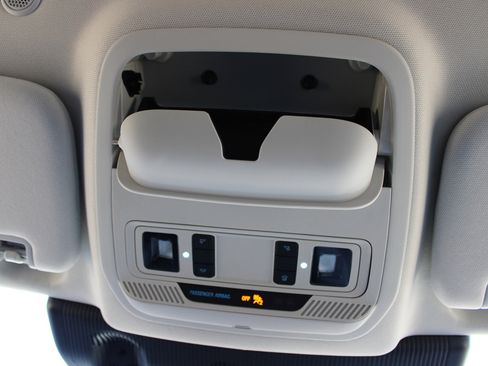 New 2026 Ford Explorer Active w/ Active Comfort Package image 27