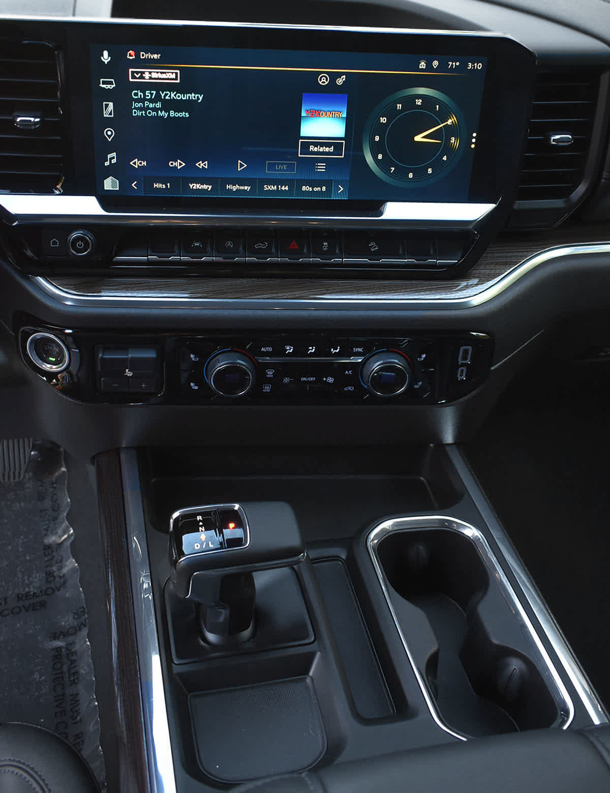Used 2024 Chevrolet Silverado 1500 LT Trail Boss w/ Convenience Package II AWD/4WD image 14