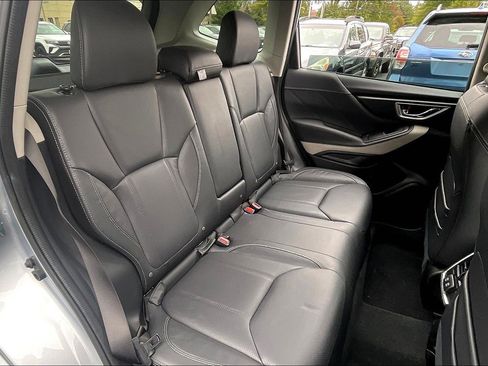 Certified 2022 Subaru Forester Limited image 17