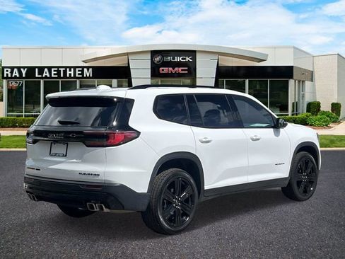 Used 2026 GMC Acadia Elevation w/ Black Edition AWD/4WD image 5