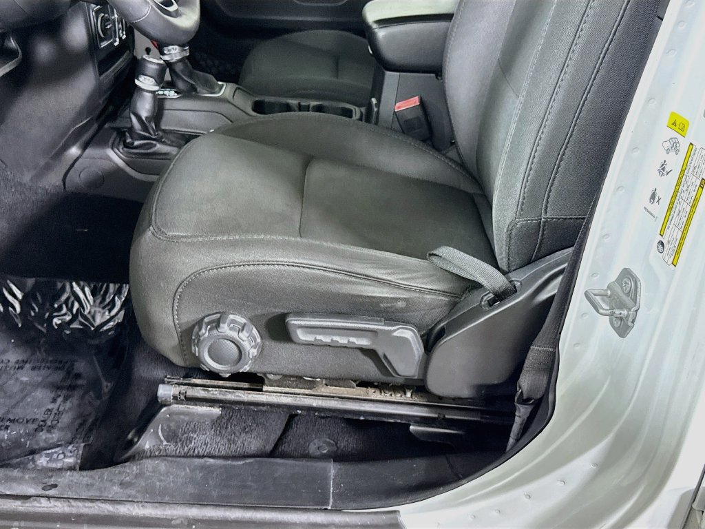 Used 2019 Jeep Wrangler Unlimited Sport S AWD/4WD image 23