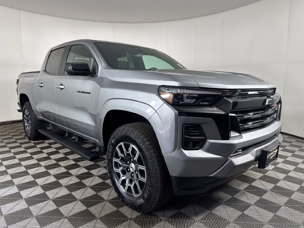 Used 2023 Chevrolet Colorado Z71 w/ Z71 Convenience Package 2 AWD/4WD image 7