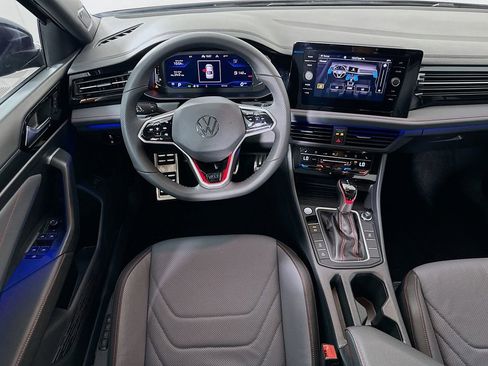 Used 2025 Volkswagen Jetta GLI Autobahn image 22