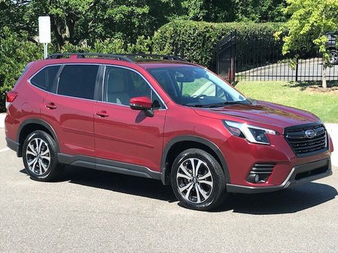 Certified 2023 Subaru Forester Limited AWD/4WD image 2