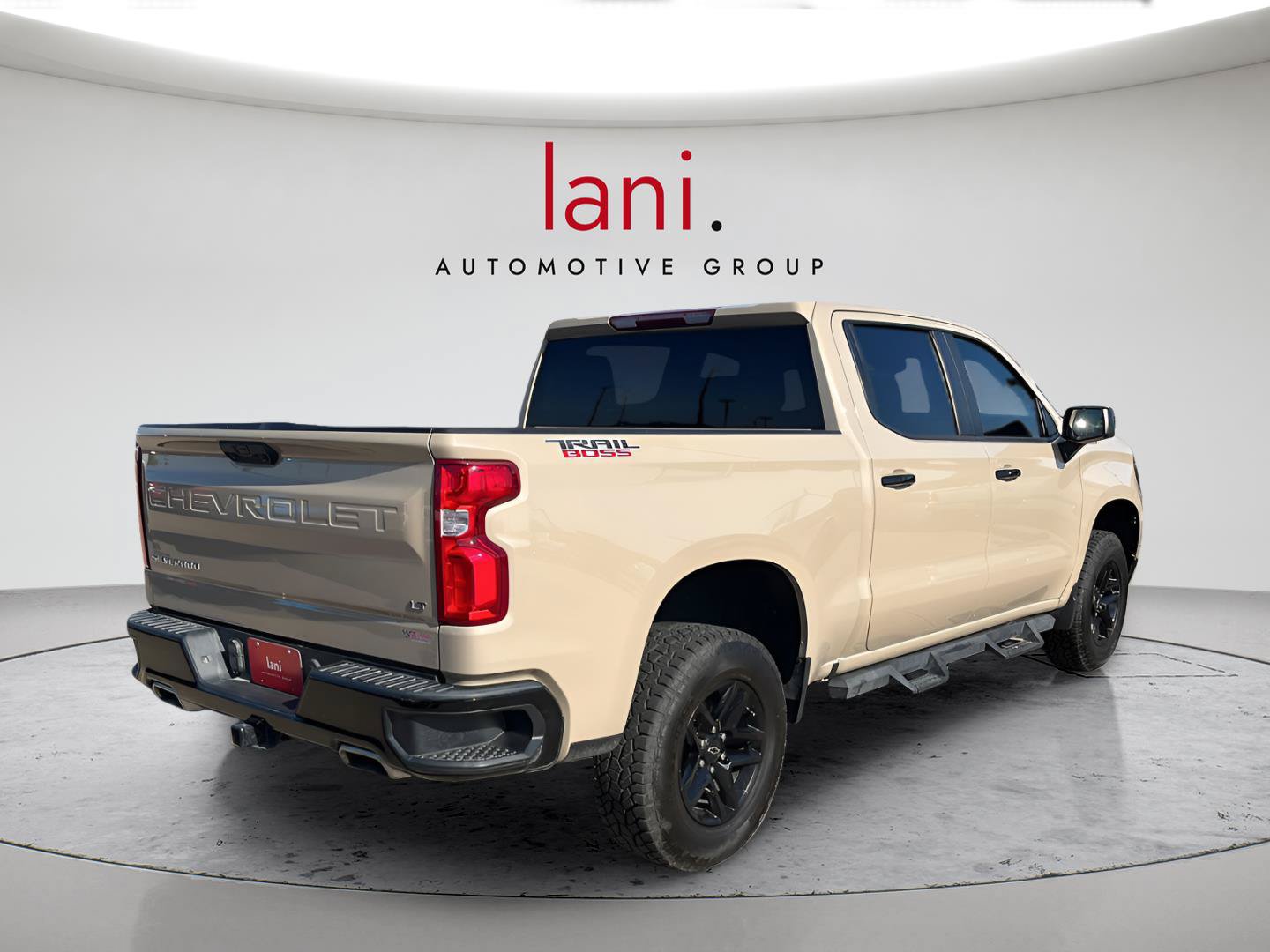 Used 2022 Chevrolet Silverado 1500 LT Trail Boss w/ Protection Package AWD/4WD image 4