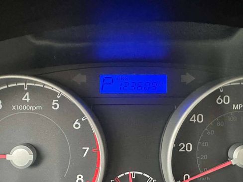 Used 2010 Hyundai Accent GS w/ Premium Pkg 3 image 17