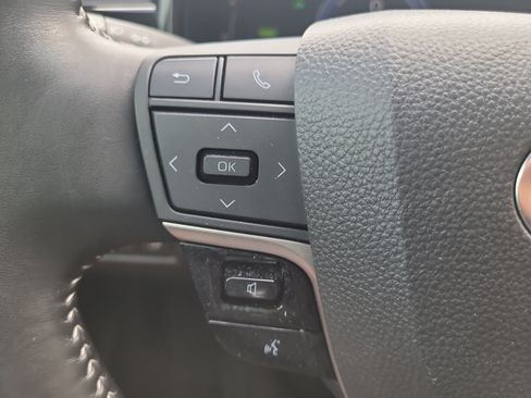 Certified 2025 Toyota Camry SE w/ Convenience Package FWD image 28