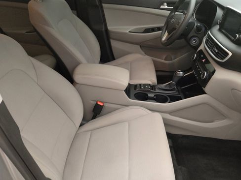Used 2020 Hyundai Tucson SE image 21