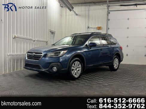 Used 2019 Subaru Outback 2.5i Premium w/ Protection Package #1 AWD/4WD image 1