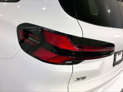 New 2026 BMW X5 M60i AWD/4WD image 5