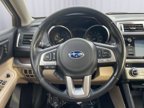 Used 2016 Subaru Outback 2.5i Limited image 23
