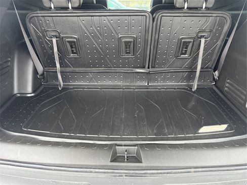 Certified 2023 Chevrolet Traverse RS image 40