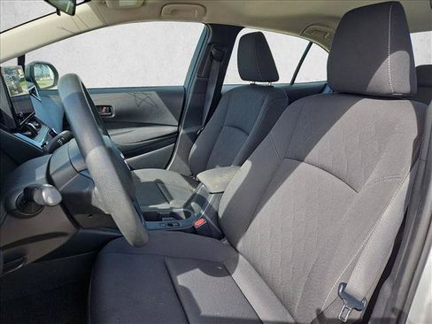 Used 2024 Toyota Corolla LE FWD image 15