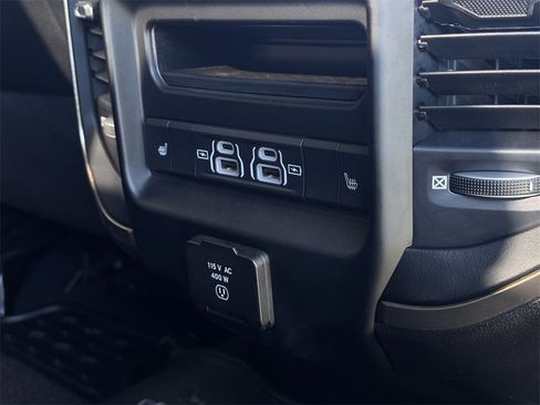 Used 2023 RAM 2500 Limited image 34