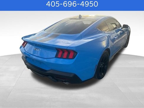 Used 2025 Ford Mustang GT image 3