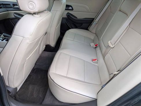 Used 2015 Chevrolet Malibu LTZ FWD image 17