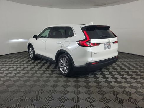 Used 2024 Honda CR-V EX image 6