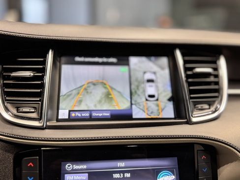 Used 2023 INFINITI QX55 Essential w/ Cargo Package image 7