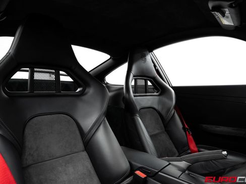 Used 2010 Porsche 911 GT3 RS RWD image 41
