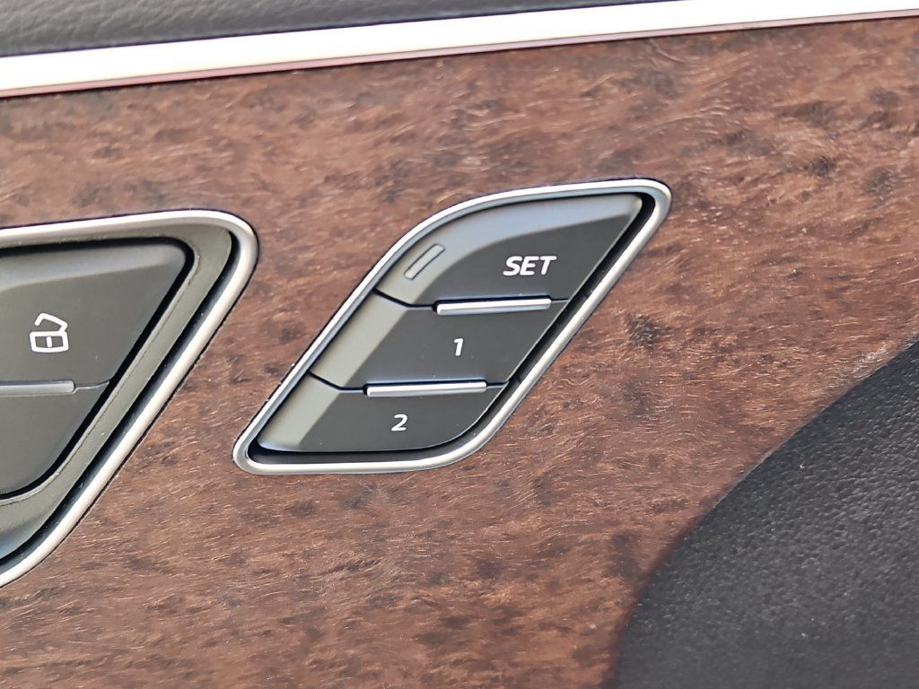 New 2027 Audi Q8 Prestige AWD/4WD image 14