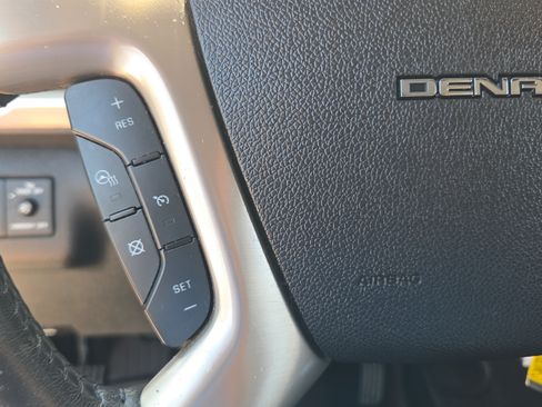 Used 2015 GMC Acadia Denali AWD/4WD image 24