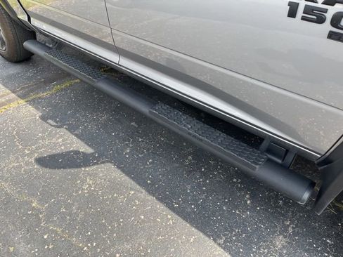 Used 2022 RAM 1500 Classic Warlock AWD/4WD image 4