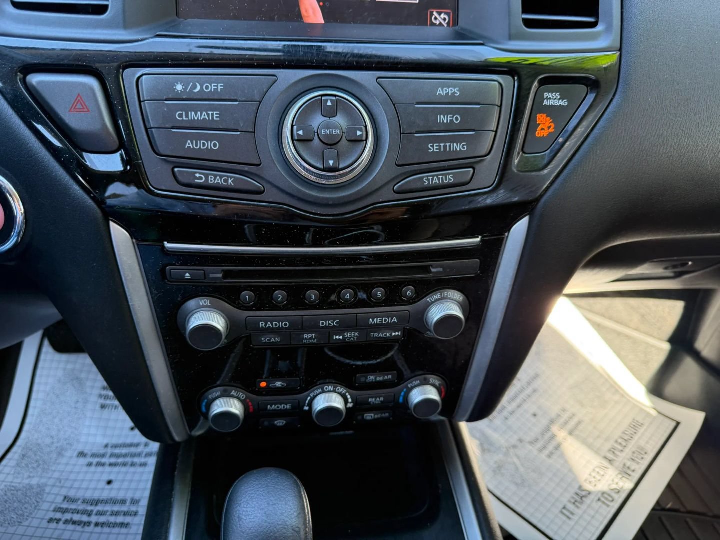 Used 2019 Nissan Pathfinder SV AWD/4WD image 28