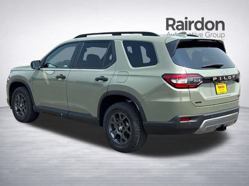 Used 2026 Honda Pilot TrailSport image 5