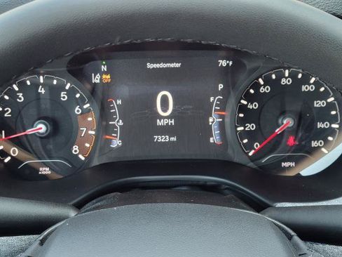 Used 2023 Jeep Compass Latitude w/ Convenience Group AWD/4WD image 19