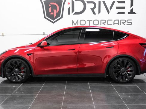 Used 2023 Tesla Model Y Performance AWD/4WD image 12