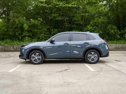 Used 2026 Honda HR-V LX image 6