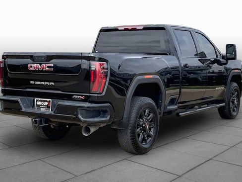 Used 2025 GMC Sierra 2500 AT4 AWD/4WD image 13