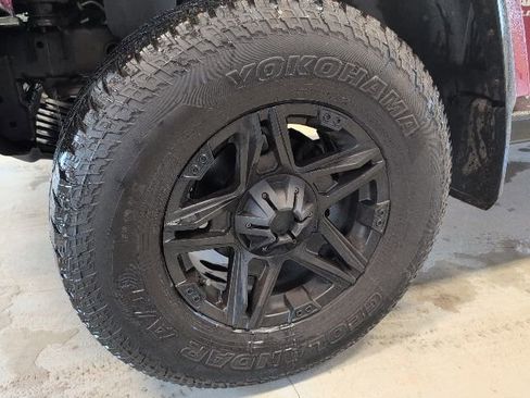 Used 2012 Jeep Wrangler Unlimited Sahara w/ Trailer Tow Group image 9