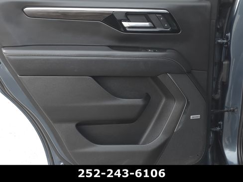 Used 2025 Chevrolet Tahoe Premier image 34