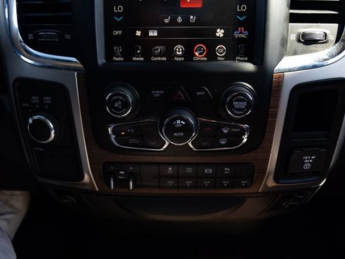 Used 2015 RAM 2500 Laramie w/ Protection Group AWD/4WD image 15