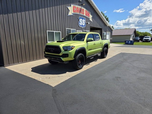 Used 2022 Toyota Tacoma TRD Pro AWD/4WD image 2