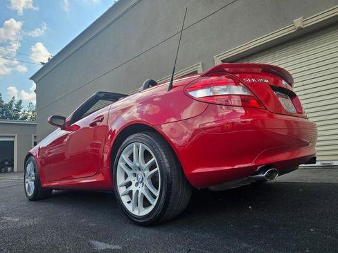 Used 2007 Mercedes-Benz SLK 350 image 6